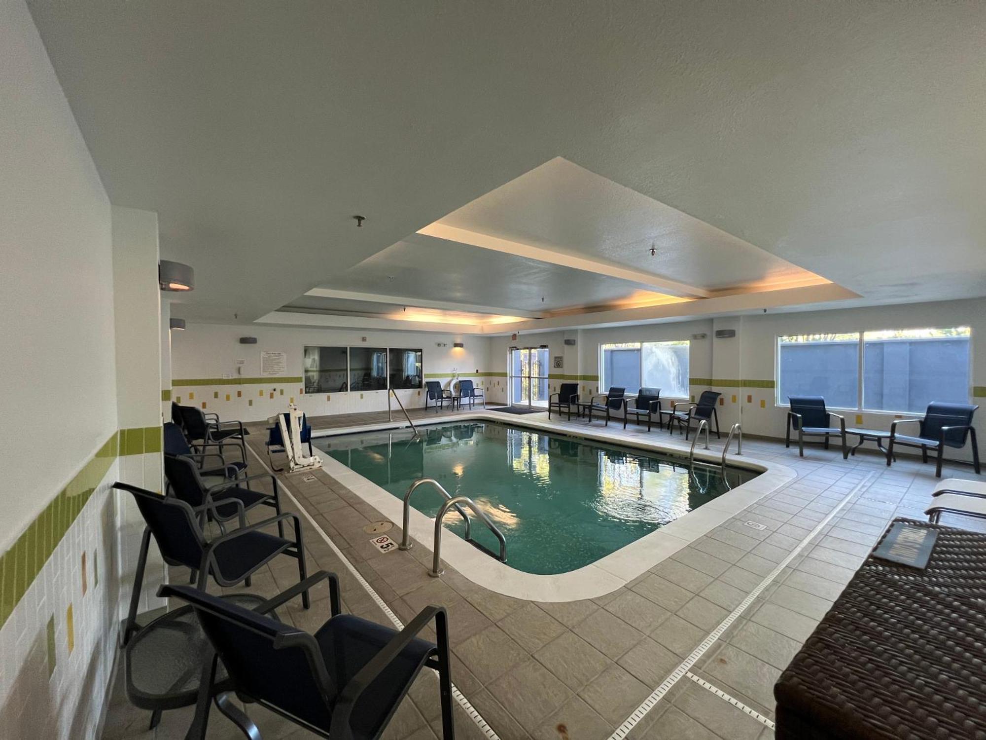 Country Inn & Suites By Radisson, Lsu - Medical Corridor Baton Rouge Buitenkant foto