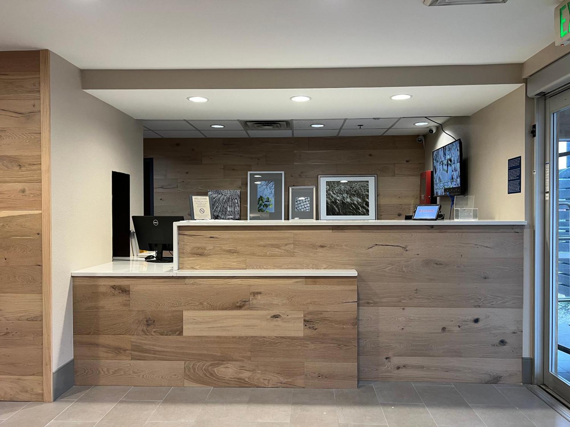 Country Inn & Suites By Radisson, Lsu - Medical Corridor Baton Rouge Buitenkant foto