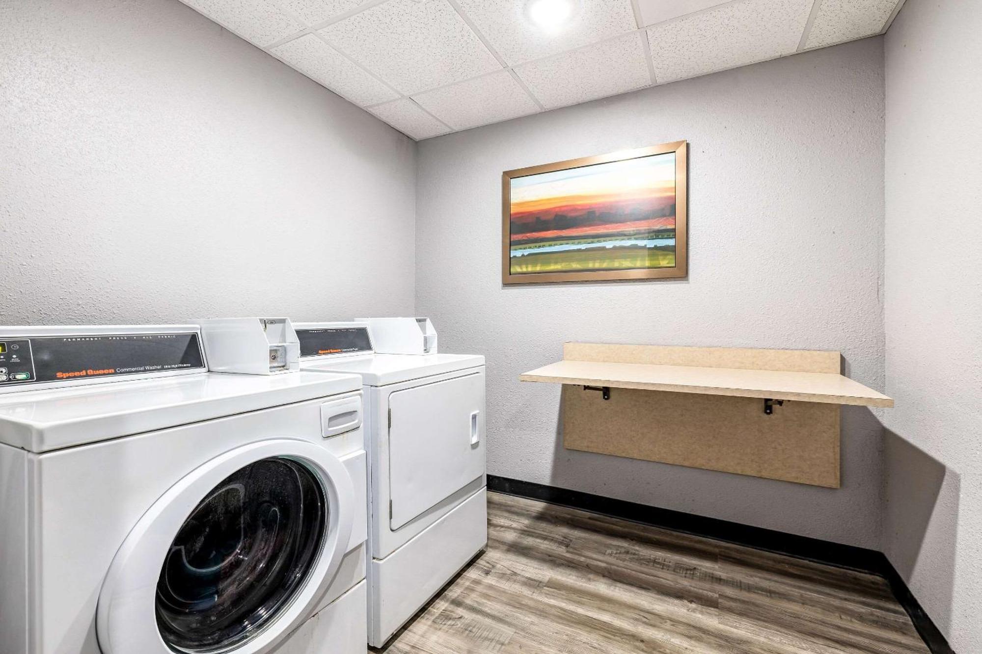 Country Inn & Suites By Radisson, Lsu - Medical Corridor Baton Rouge Buitenkant foto